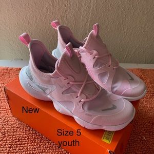 Meet your Posher, Priscilla